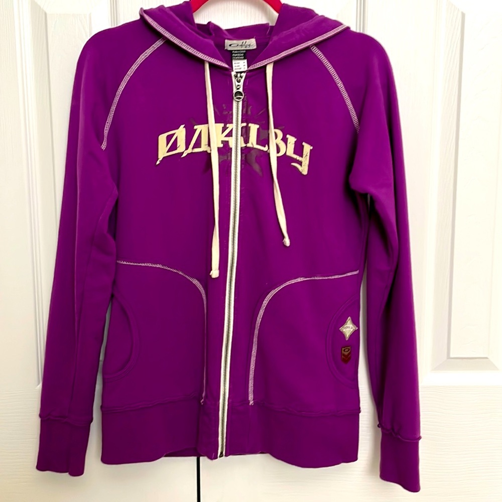 Women’s Oakley Zip Up Hoodie - Size Medium